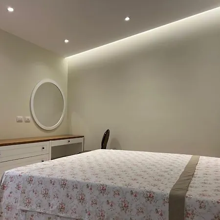New Modern In Apartment *